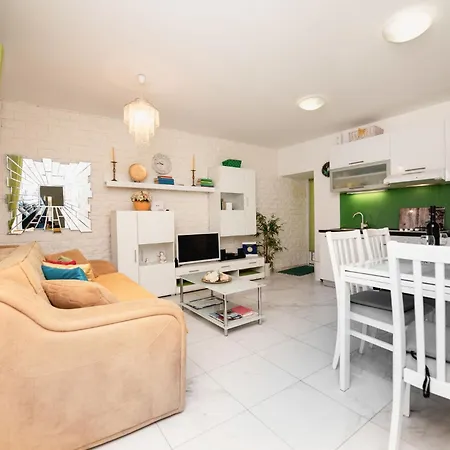 Apartamento Dea *
