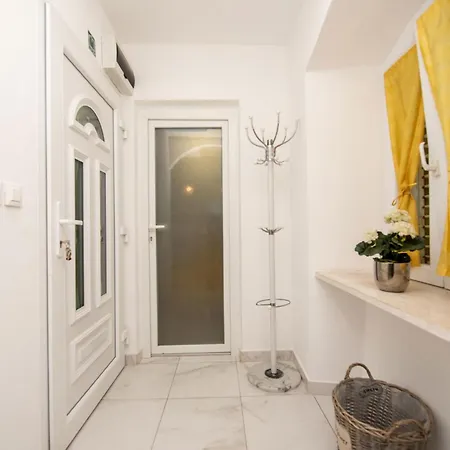Dea Apartamento