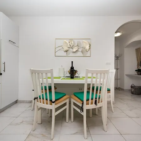 アパート ディー スプリト