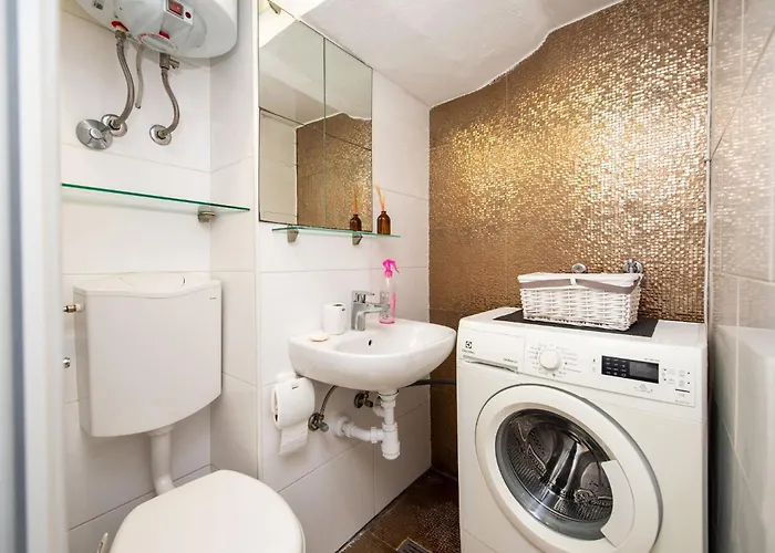 Dea דירה ספליט