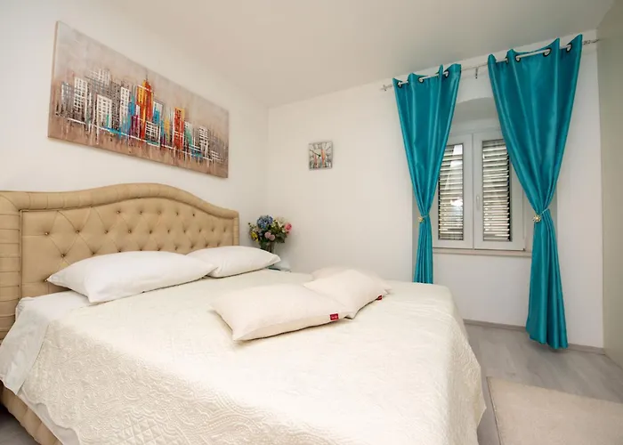 Dea דירה ספליט